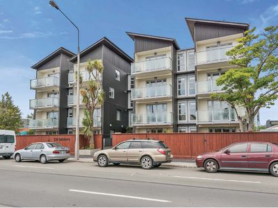 unit 4 / 136 salisbury Street, City Centre