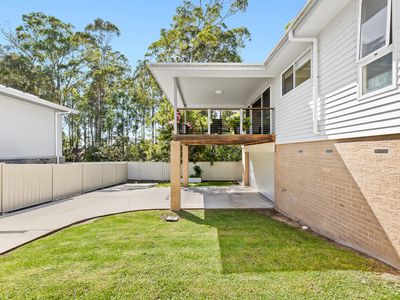 8B Elandra Place, Malua Bay