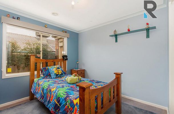 30 Bowral Loop, Craigieburn
