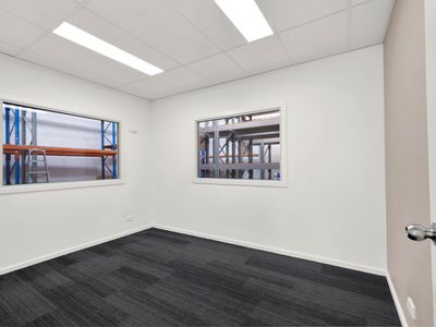 1 / 60 Lillee Crescent, Tullamarine