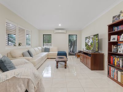 28 Saltwater Blvd, Oxenford