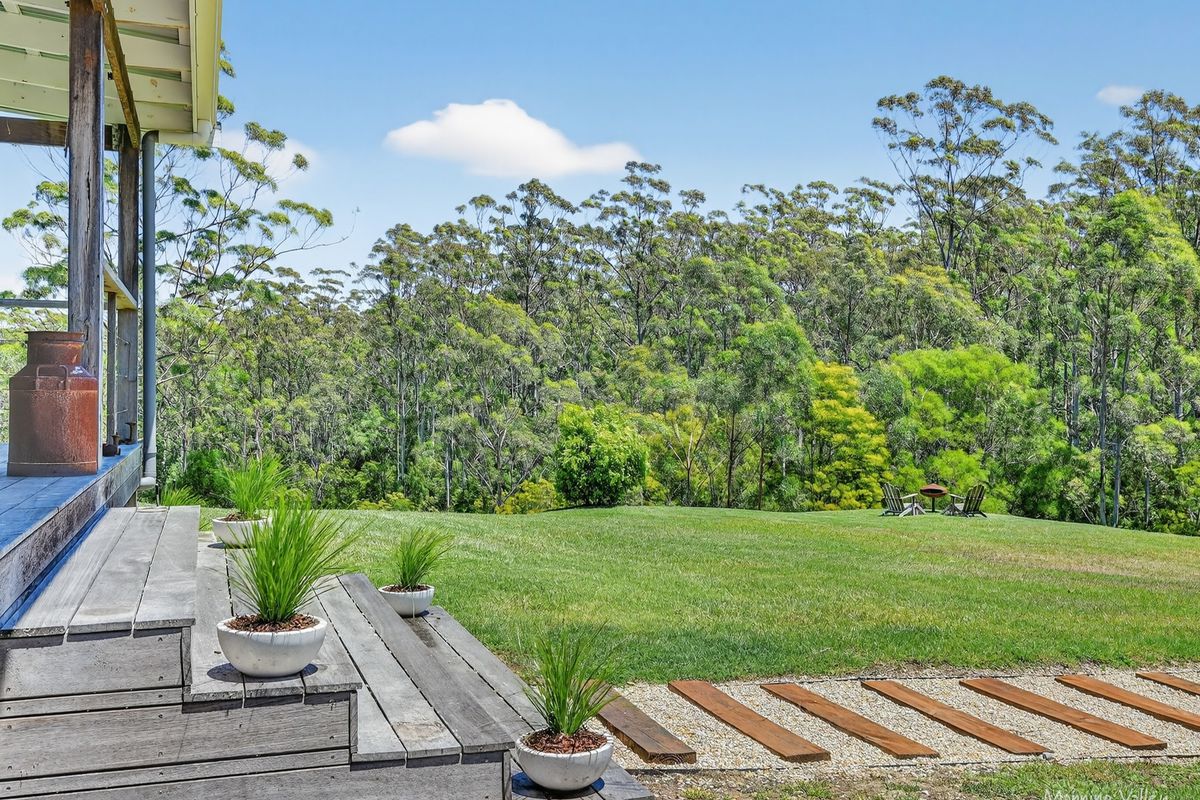 322 Hubbards Road North, Topi Topi