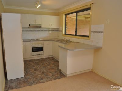 2B Kestrel Close, Dubbo