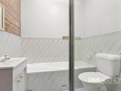 2 / 128 Tongarra Road, Albion Park Rail