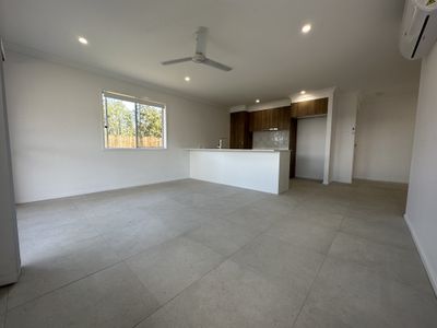 A / 10 Rogers Street , Brassall