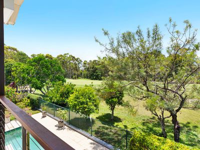 50 Lakeside Drive, Peregian Springs