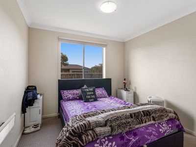 42 Ceratta Crescent, Tarneit