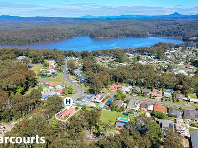 89 Kings Point Drive, Kings Point