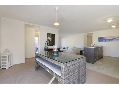 20 Terracina Parkway, Piara Waters
