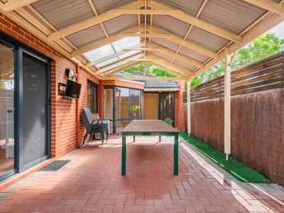 18 Easton Lane, Doubleview