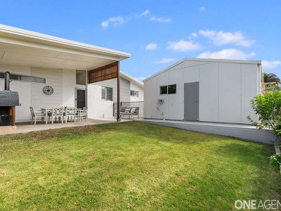 22 Waigani Avenue, Kawungan