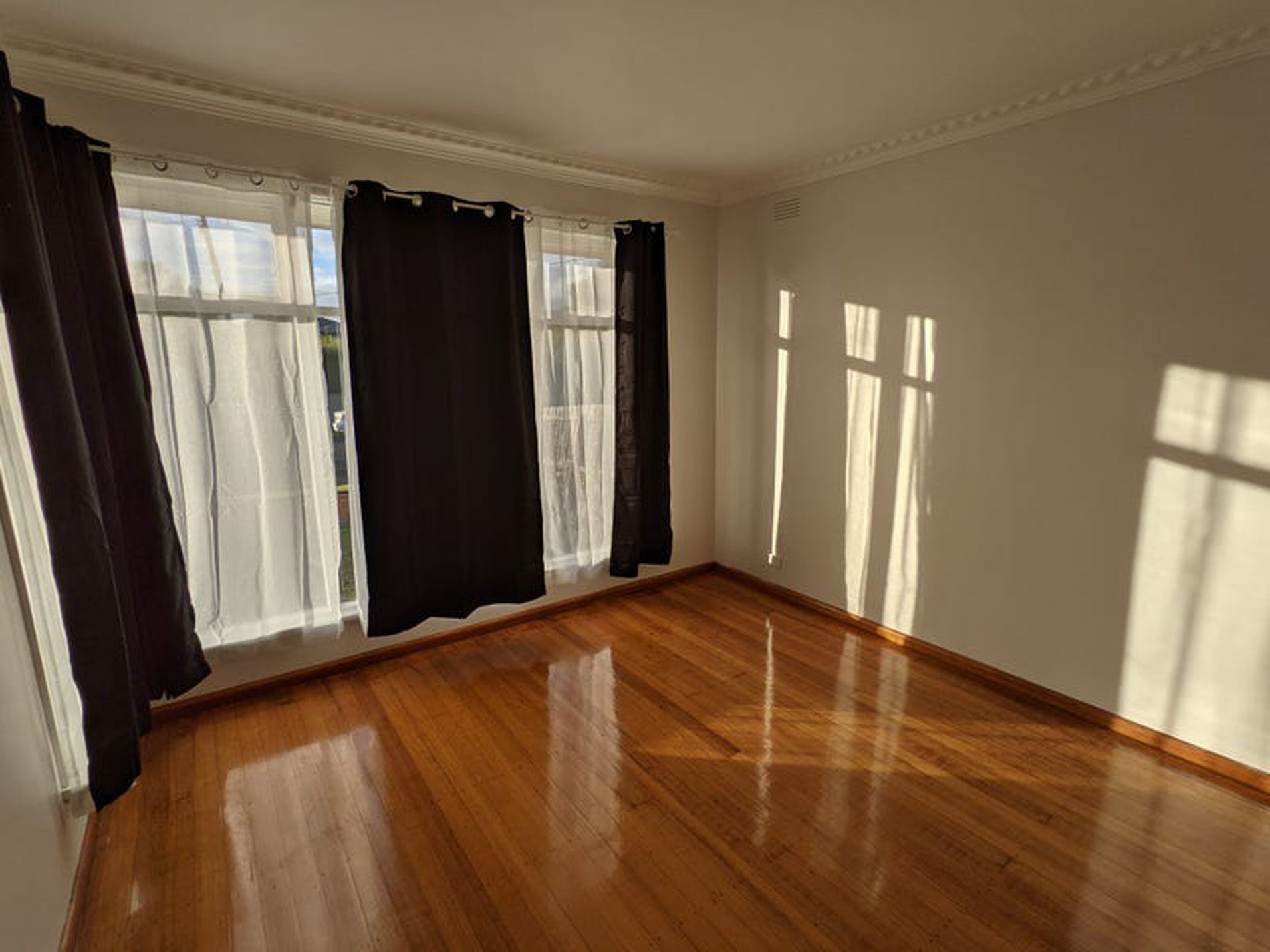 1 / 140 Vines Road, Hamlyn Heights