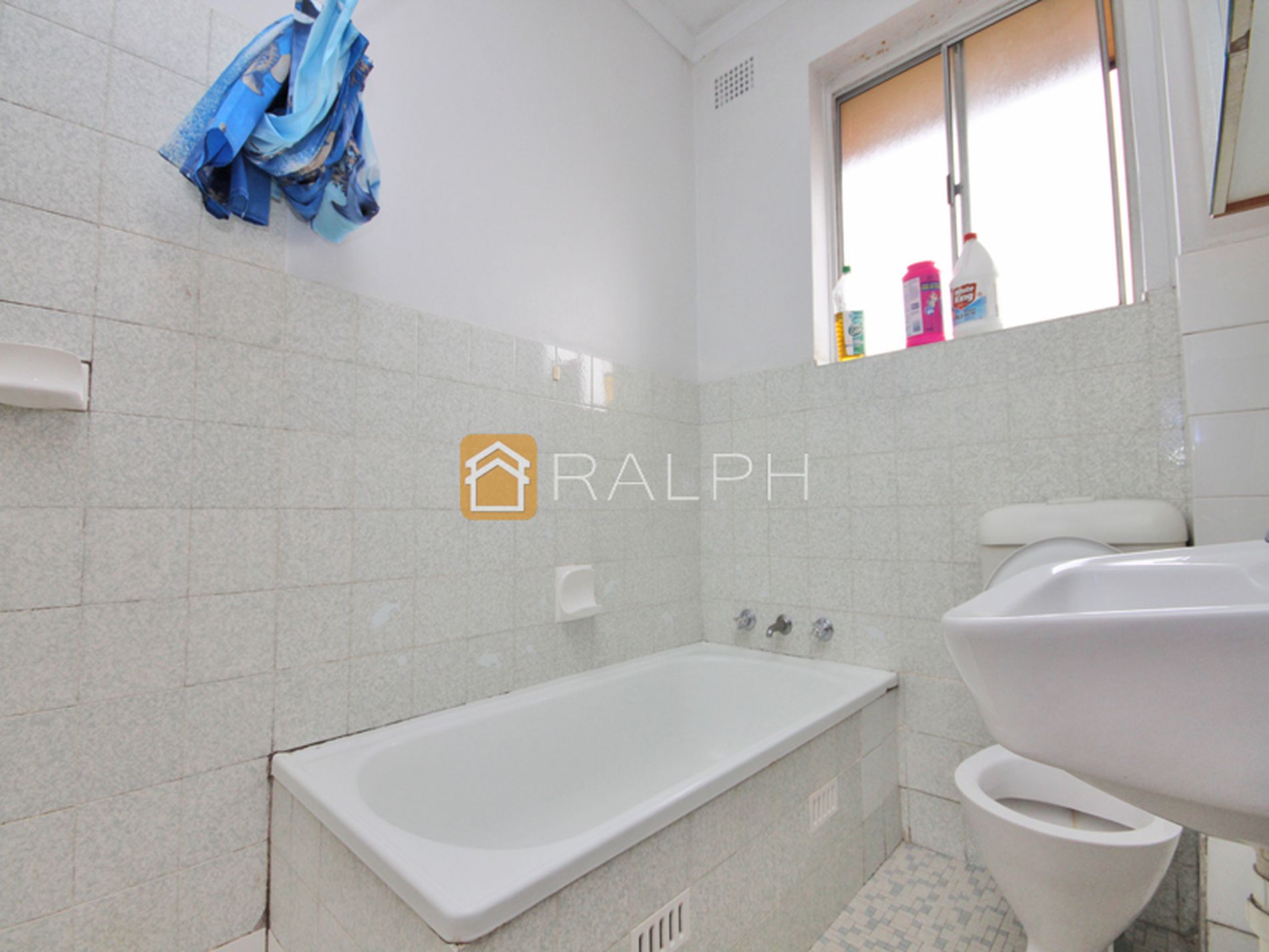 4 / 12 McCourt Street, Wiley Park