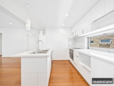 10 / 34 Cowle Street, West Perth