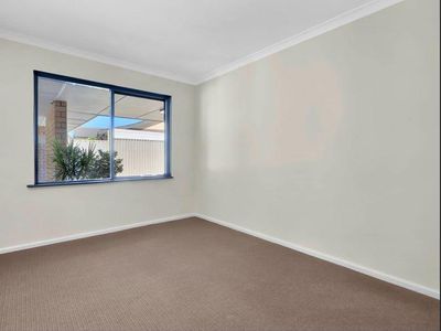 14 Waratah Drive, Camillo