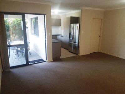 8 / 39 Merian Close, Bentley