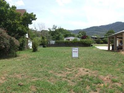 24 Young Crescent, Tawonga South
