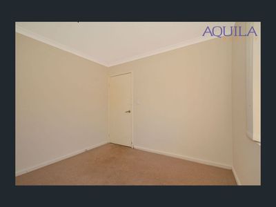 16 Percheron Entrance, Stratton