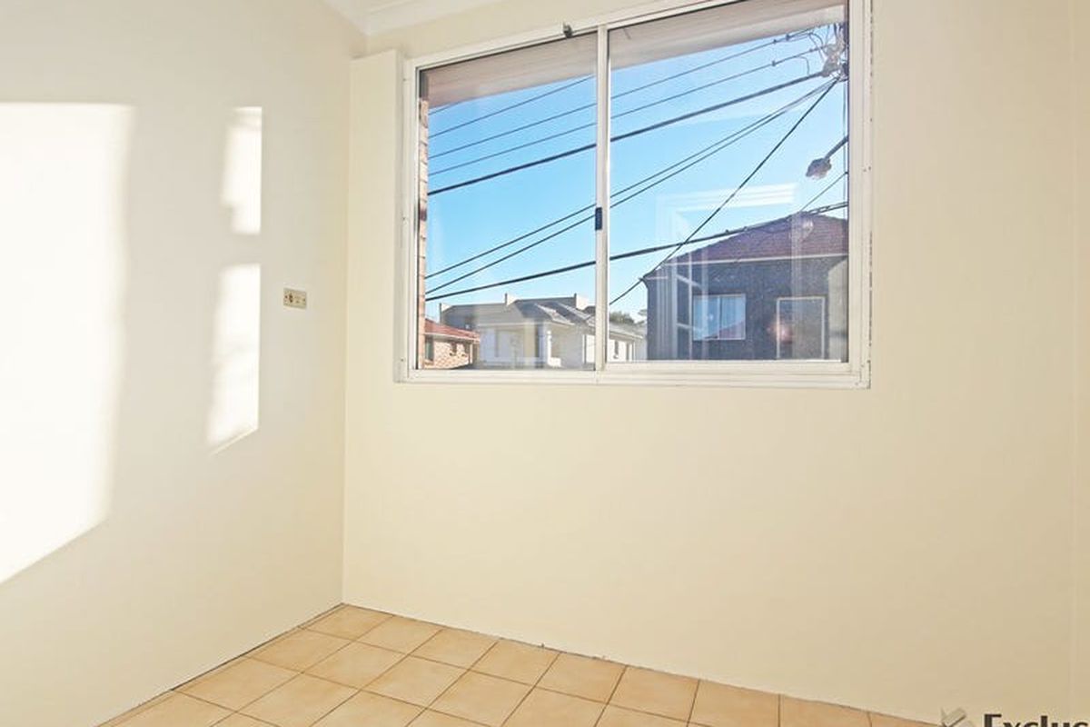 3 / 4 Park Road, Burwood