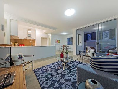 3/54 Yamboyna Street, Manly