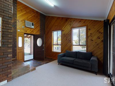 7 Hamilton Close, Dubbo