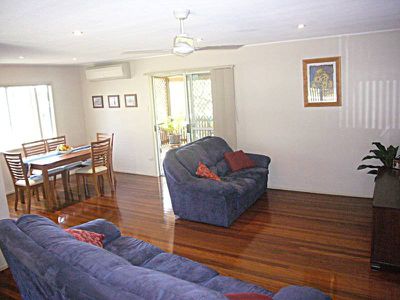27 Trevelloe Street, Rochedale South