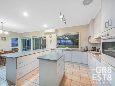 37 Stevensons Road, Cranbourne