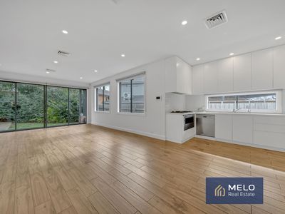 2 Lincoln Drive, Keilor East