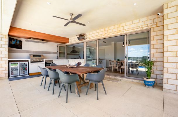 43 Holloways Ridge, Secret Harbour