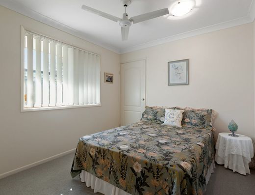 Great family home in an ideal location ***** UNFURNISHED ***** image 10