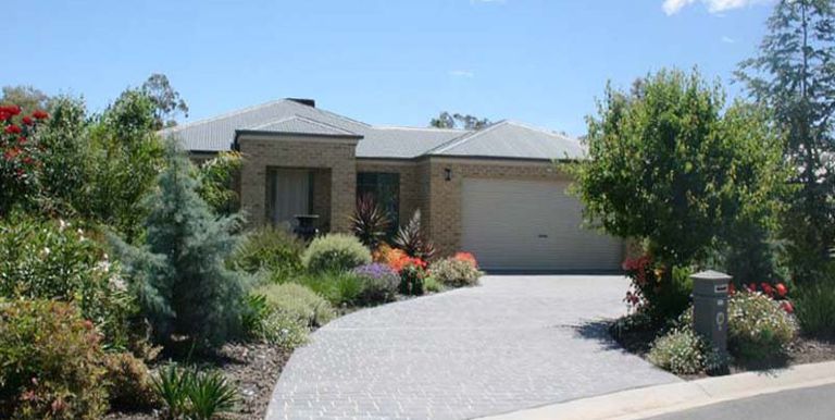 8 Hannah Court, Euroa