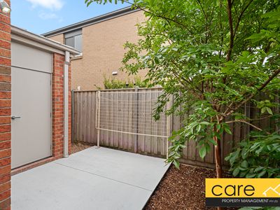 25 O'Meara Cres, Cranbourne East