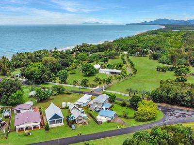 5 INARLINGA ROAD, Cowley Beach