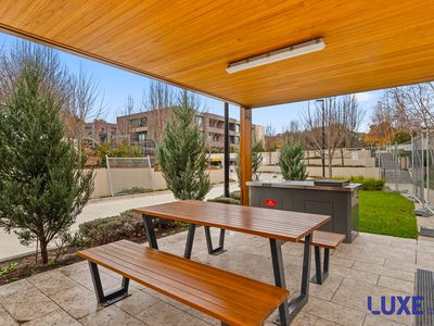 2 / 7 State Circle, Forrest