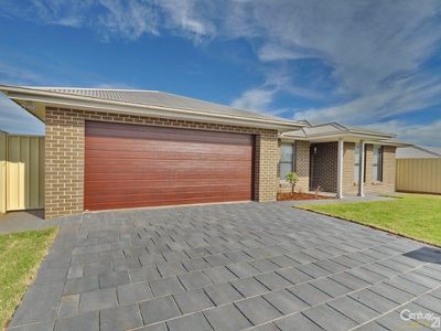 7 Lacey Avenue, Dubbo