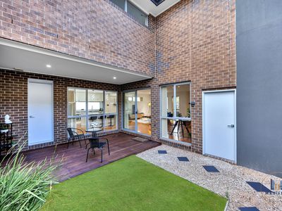 1 / 14 Millers Road, Seaholme