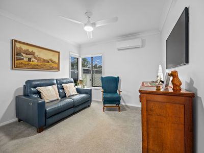 15 Blaxland Street, Eastern Heights