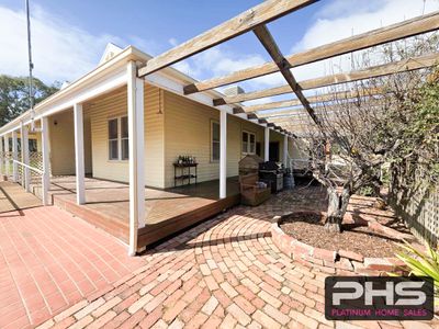 20 River Street, Quambatook