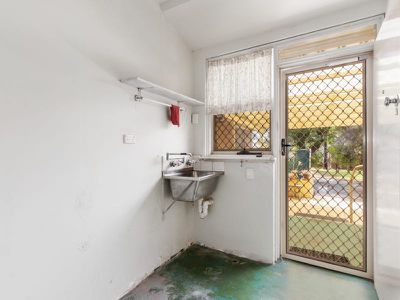 21 Adisham Road, Maddington