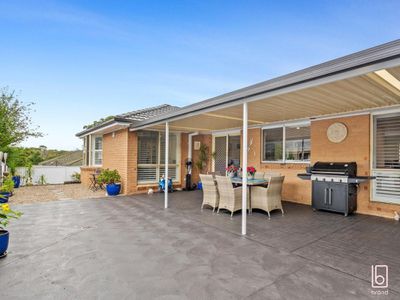 3 Duntroon Close, Hamlyn Terrace