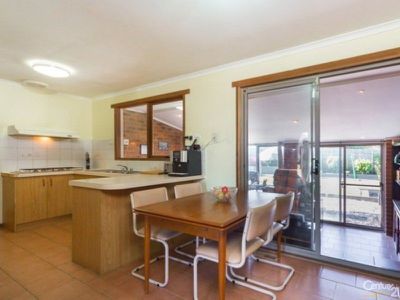 6 Briarley Court, Hampton Park