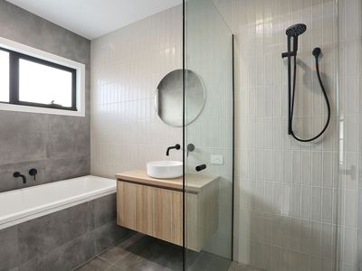 3 / 114-116 Isabella Street, Geelong West