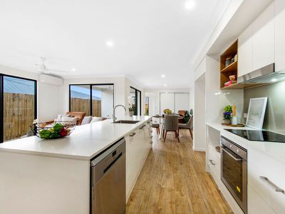 1 / 16 Xenia Street, Pimpama