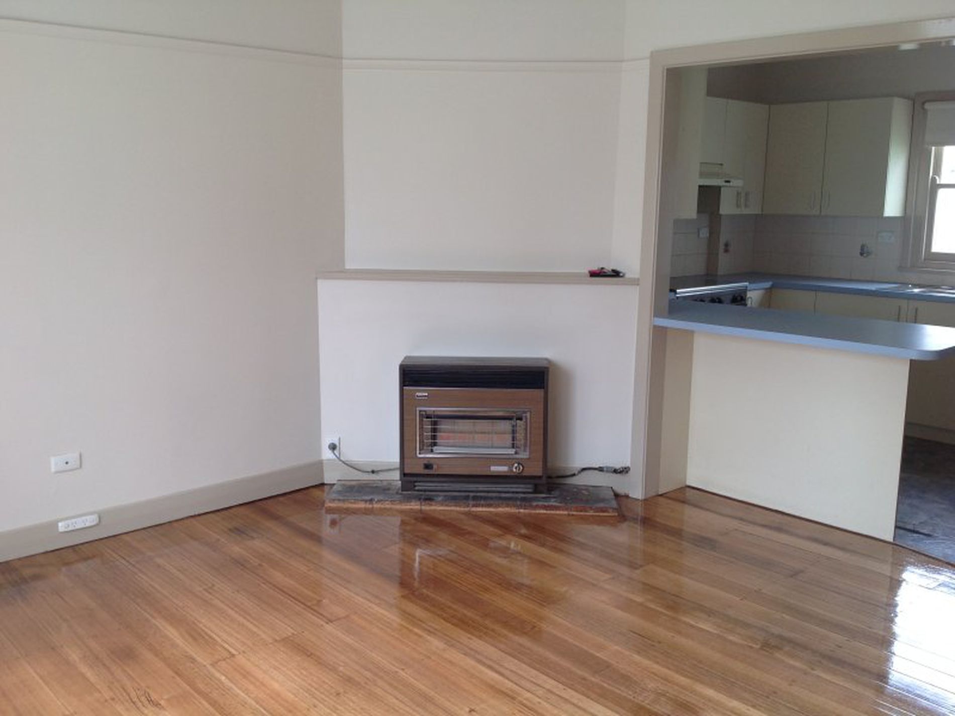 25 Churchill Avenue, Newtown