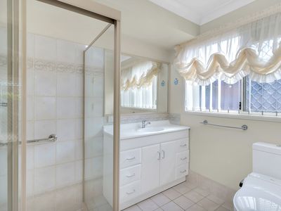 92 Avondale Drive, Banora Point