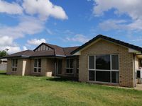 53 Edenlea Drive, Meadowbrook