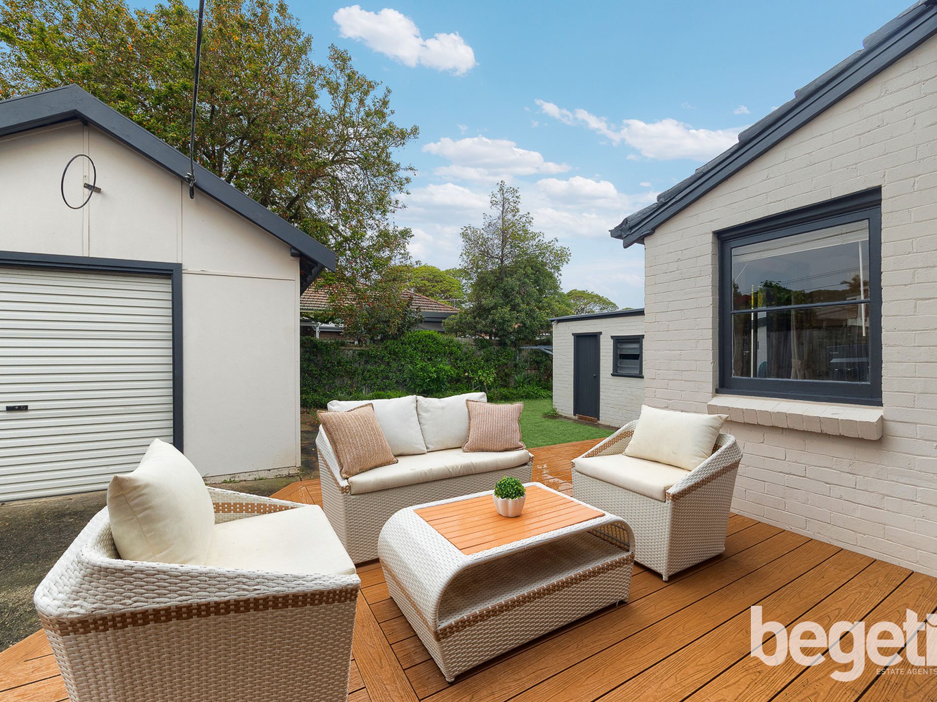 20 Greenhills Street, Croydon