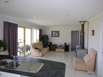 52 Lachlan Court, Brighton