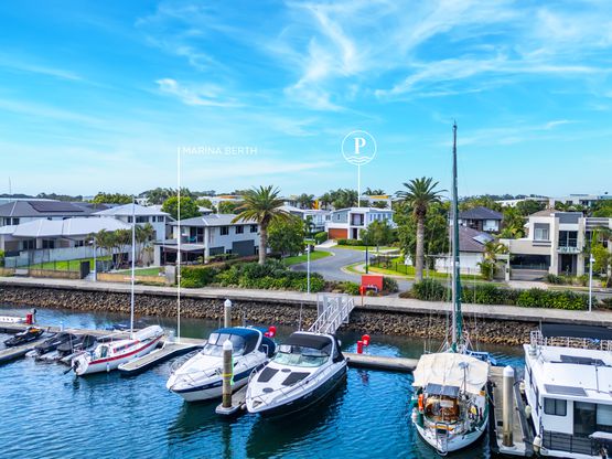 23 Harbour Rise, Hope Island