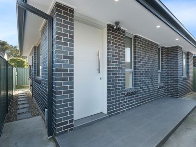 1/115a Hammers Road, Northmead